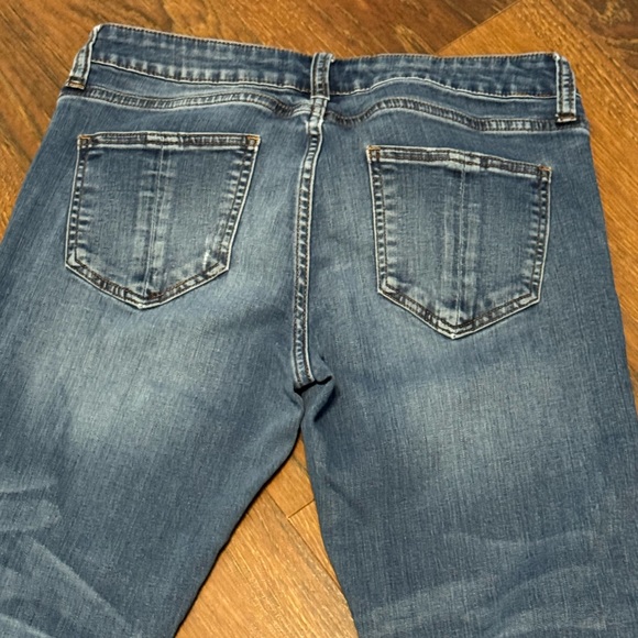 Blue Skinny Jeans with Distressed Details - Picture 5 of 5